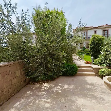 Hotel Tas Bahce Cunda