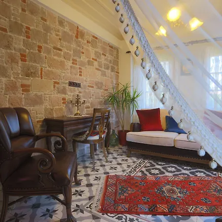 Tas Bahce Cunda Hotel Ayvalı