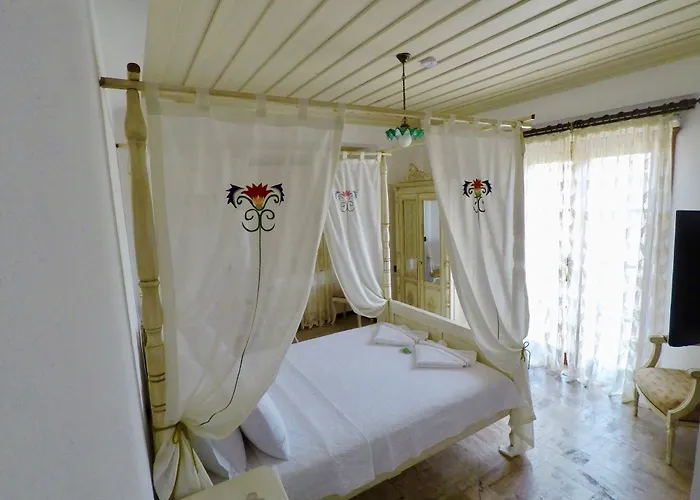 Hotel Tas Bahce Cunda