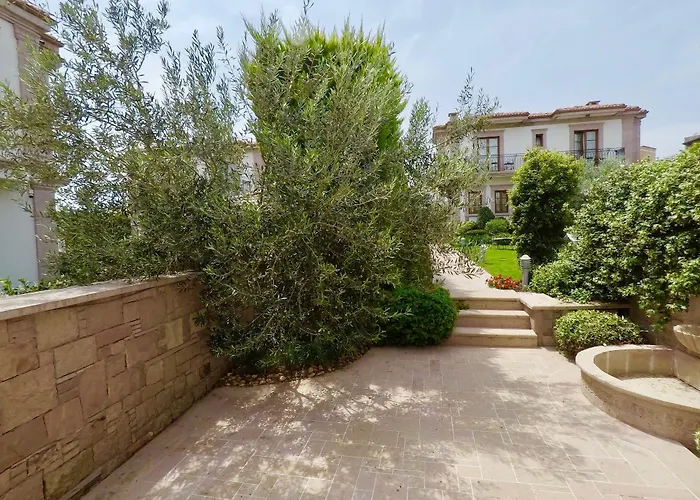 Hotel Tas Bahce Cunda