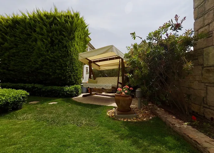 Tas Bahce Cunda Hotel