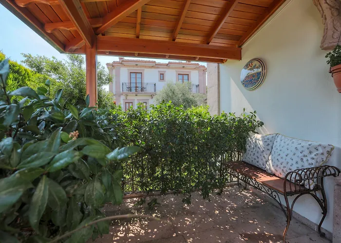 Hotel Tas Bahce Cunda