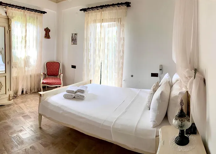 Tas Bahce Cunda Hotel