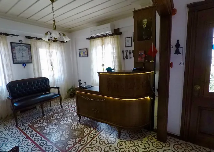 Tas Bahce Cunda Ayvalı